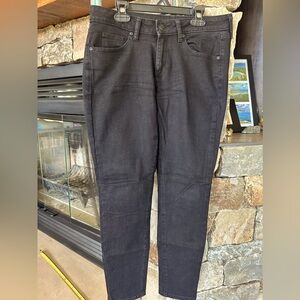 Sonoma Women’s Skinny Jeans